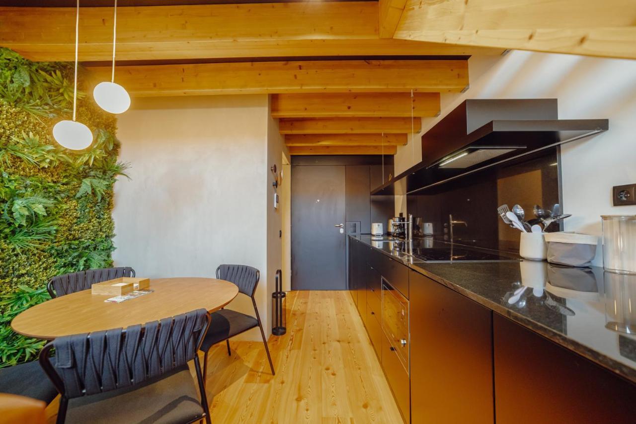 Elegant Downtown Apartment By Vacationy 포르투 외부 사진